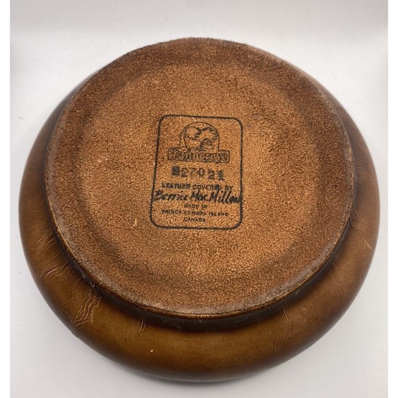 Tannereye Leathered Covered Box Bears on Lid Used - Picture 14 of 15